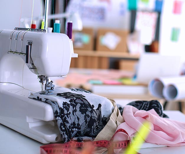 sewing classes and weekend workshops